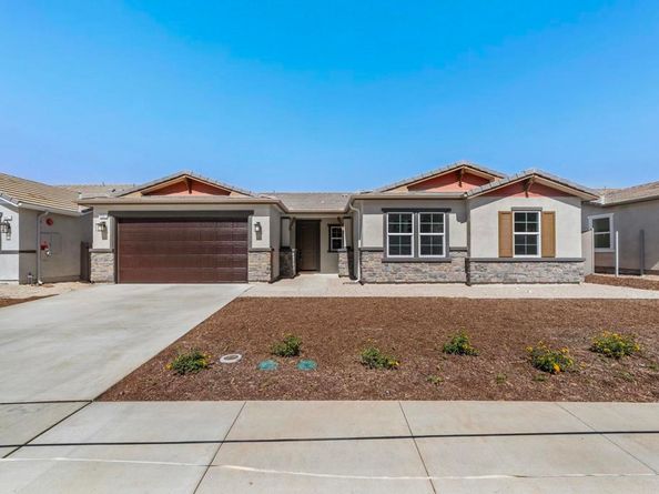 3501 Foxley Dr, Escondido CA 92027