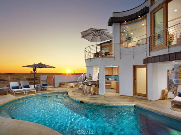 1510 E Oceanfront, Newport Beach CA 92661