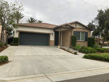 4253 E Sonrisa Privado