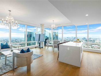 877 Francisco Street