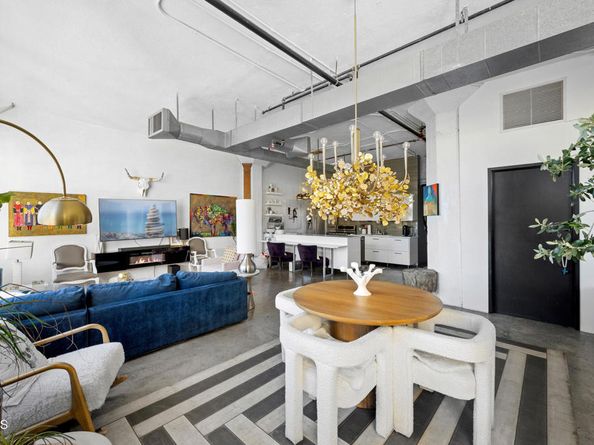 315 E 8th Street 301, Los Angeles CA 90014