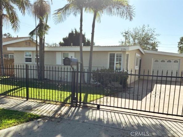 2106 W 9th Street, Santa Ana CA 92703