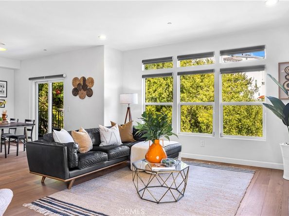 3822 Clayton Avenue, Los Angeles CA 90027