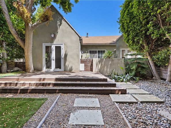 1944 Chariton Street, Los Angeles CA 90034