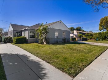 1329 N Screenland Drive