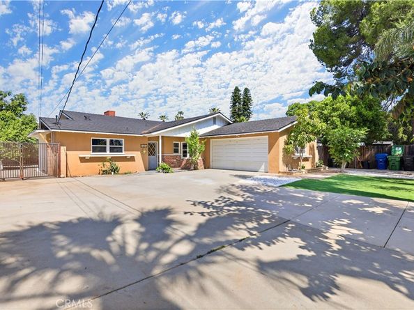 8011 Quartz Avenue, Winnetka CA 91306