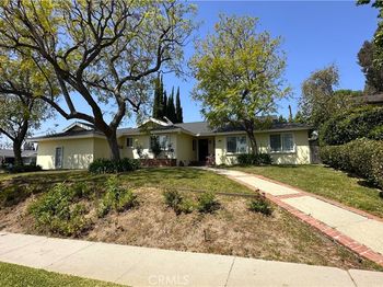 9931 Amestoy Avenue