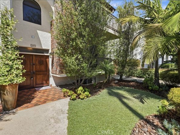 1207 S Catalina Avenue, Redondo Beach CA 90277
