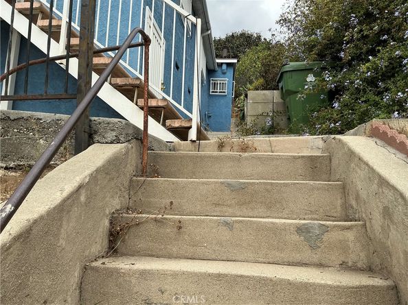 1947 Delta, Los Angeles CA 90026