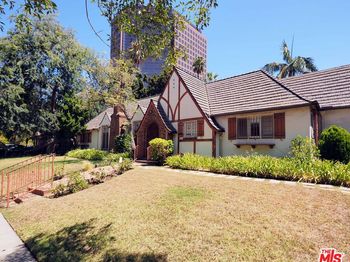 742 Schumacher Drive