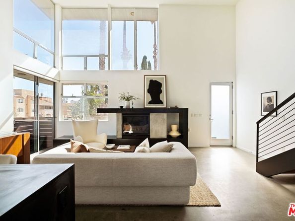 333 S Wilton Place 2, Los Angeles CA 90020