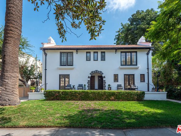 2406 3rd Avenue, Los Angeles CA 90018