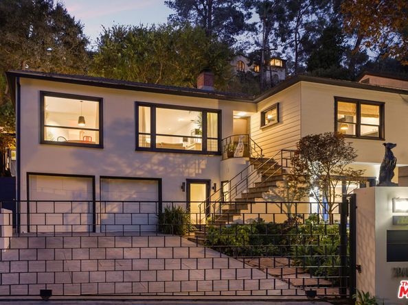2940 N Beachwood Drive, Los Angeles CA 90068