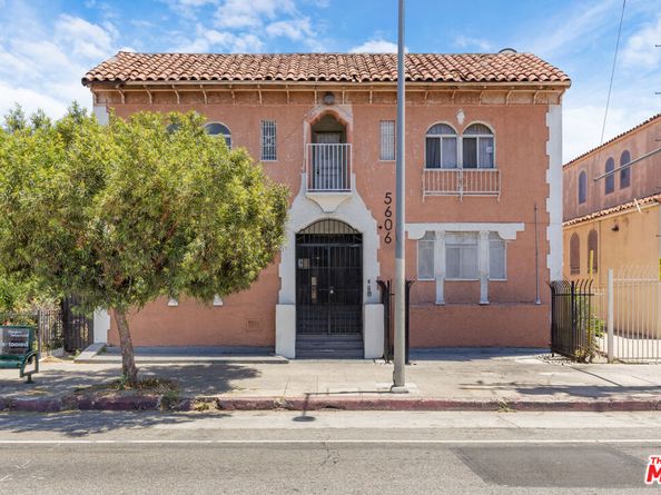 5606 S Figueroa Street, Los Angeles CA 90037