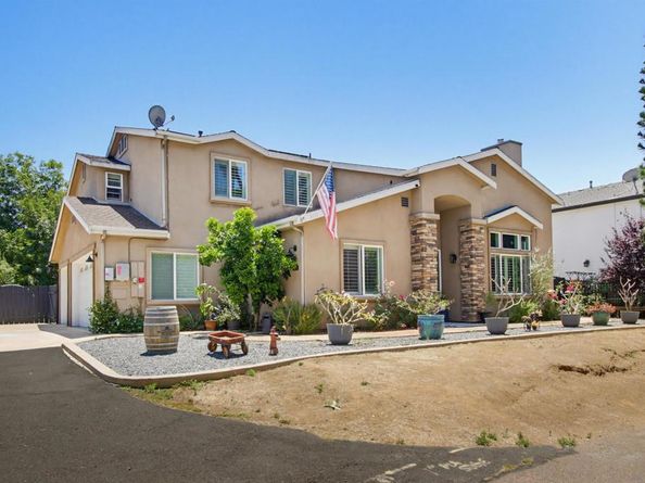 9111 Tropico, La Mesa CA 91941