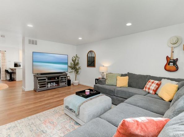 3631 Lemona C, San Diego CA 92105