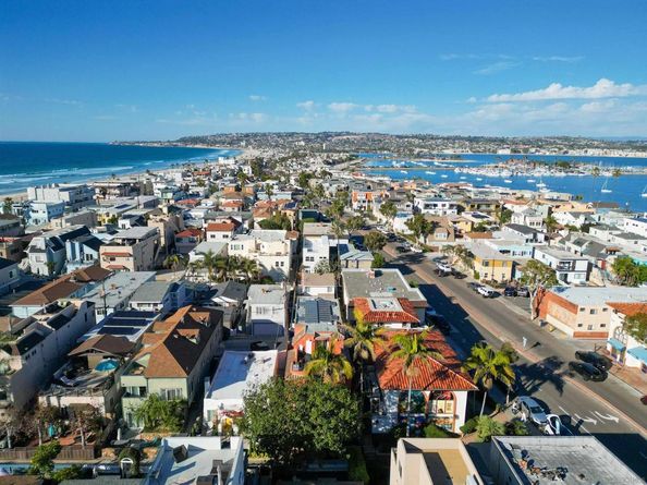 750 Island Court, San Diego CA 92109