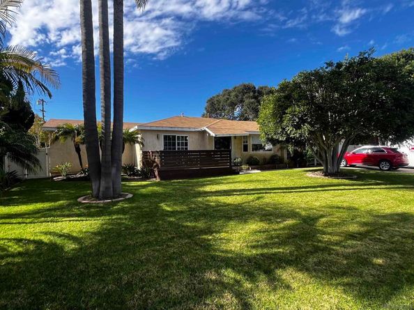 1625 Stewart St, Oceanside CA 92054