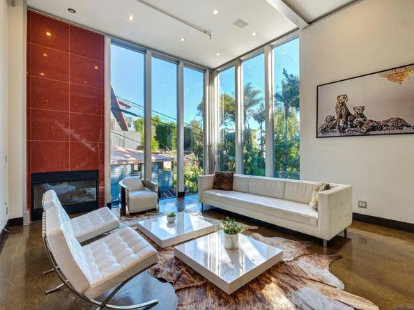 6920 Treasure Trail, Los Angeles CA 90068