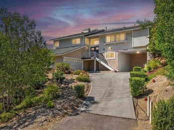 9350 Golondrina Dr