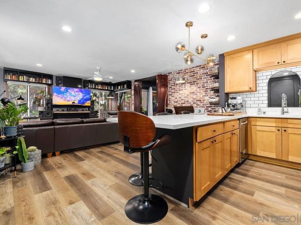 1775 Diamond 105, San Diego CA 92109