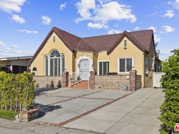 5761 W Olympic Boulevard