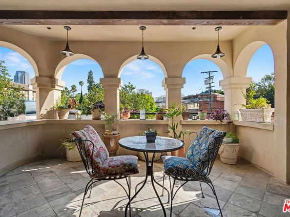 10364 Almayo Avenue 304, Los Angeles CA 90064