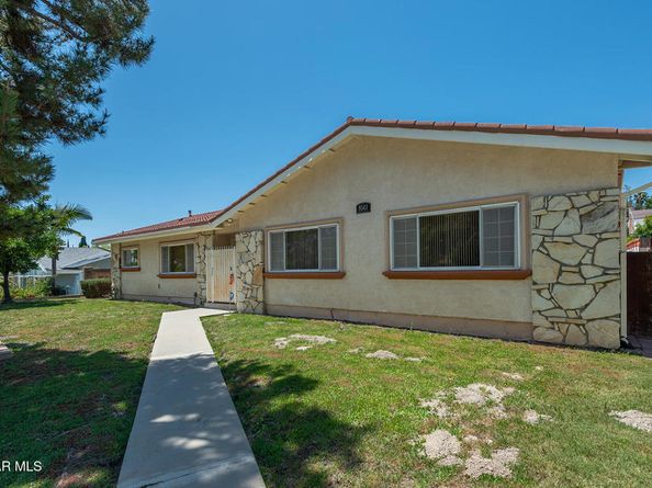 8141 Woodlake Avenue, West Hills CA 91304