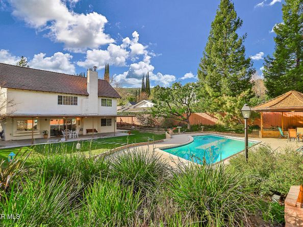 5260 Edgeware Drive, Agoura Hills CA 91301