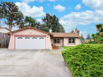 909 Seascape Circle