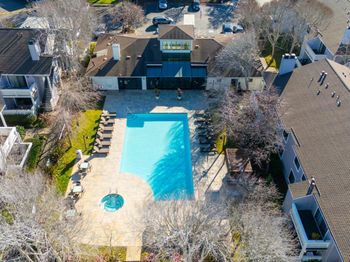 34 Schooner Court