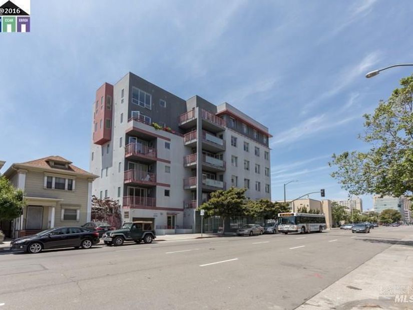 1020 Jackson Street 204, Oakland CA 94607