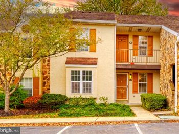 293 Valley Stream Lane