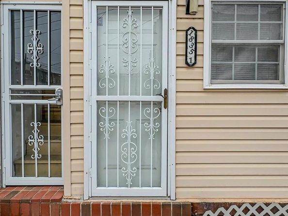 1835 D Street NE, Washington DC 20002