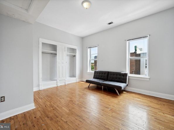 1852 N 17TH Street, Philadelphia PA 19121