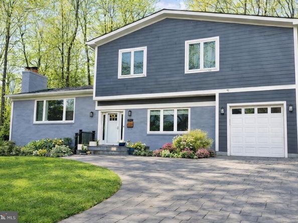 6322 Beachway Drive, Falls Church VA 22044