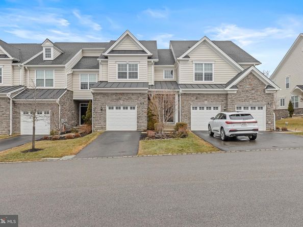 210 Ella Drive, Conshohocken PA 19428