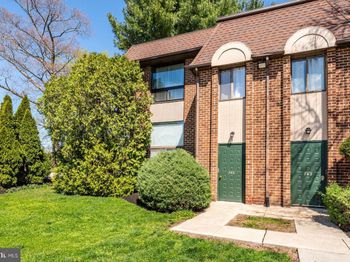 740 Putnam Boulevard