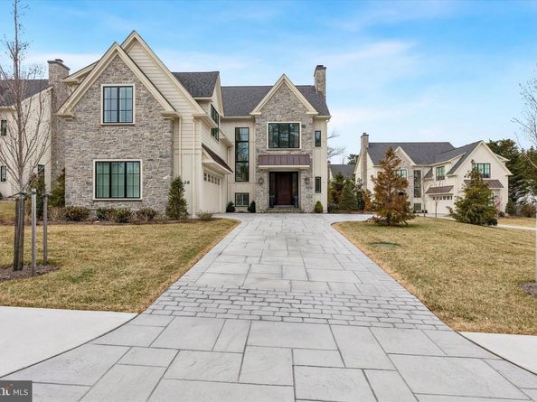 26 Rue St Honore, Wayne PA 19087