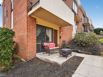 100 E Glenolden Avenue