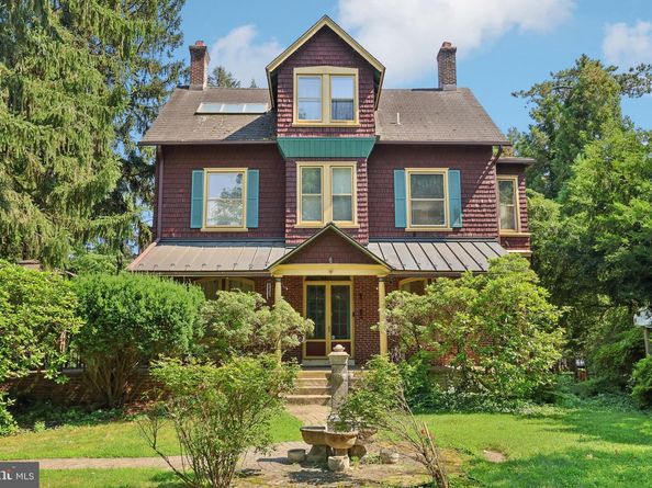 1420 Pennsylvania Avenue, Berwyn PA 19312