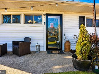 5 Thimbleberry Lane