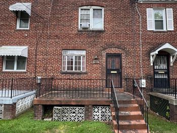 4223 Benning Road NE