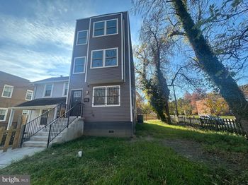 4401 Hayes Street NE