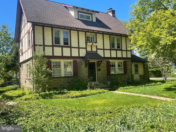 8128 Brookside Road, Elkins Park PA 19027