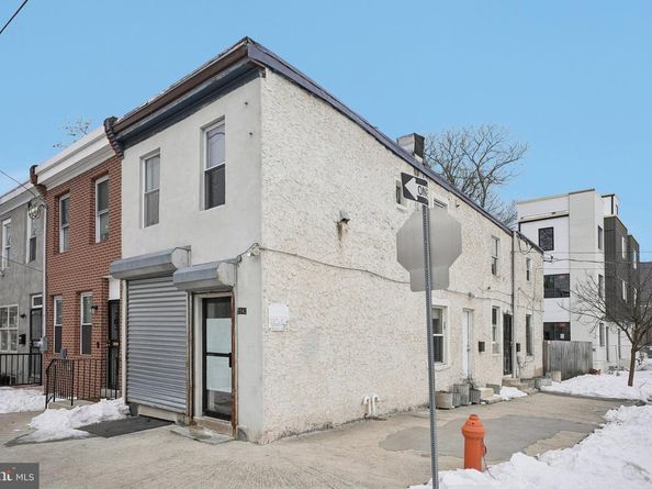 3942 Wallace Street, Philadelphia PA 19104