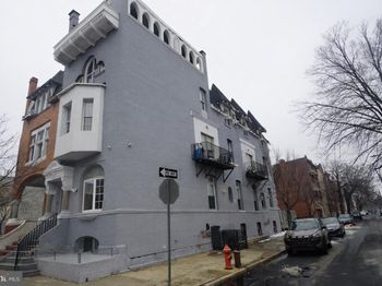 1921 W Diamond Street