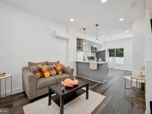 650 E Wensley, Philadelphia PA 19134