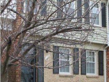 1034 Salisbury Court