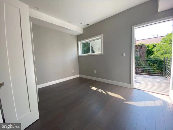 606 N 11TH Street, Philadelphia PA 19123